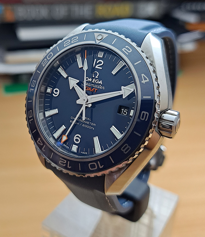 Omega planet discount ocean gmt titanium